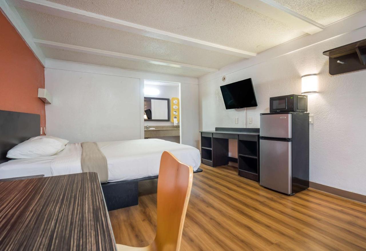 Motel 6-Fort Myers, Fl North Fort Myers Bagian luar foto