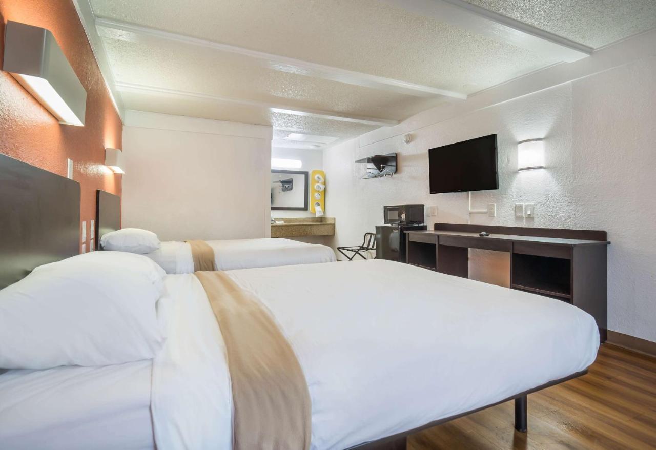 Motel 6-Fort Myers, Fl North Fort Myers Bagian luar foto