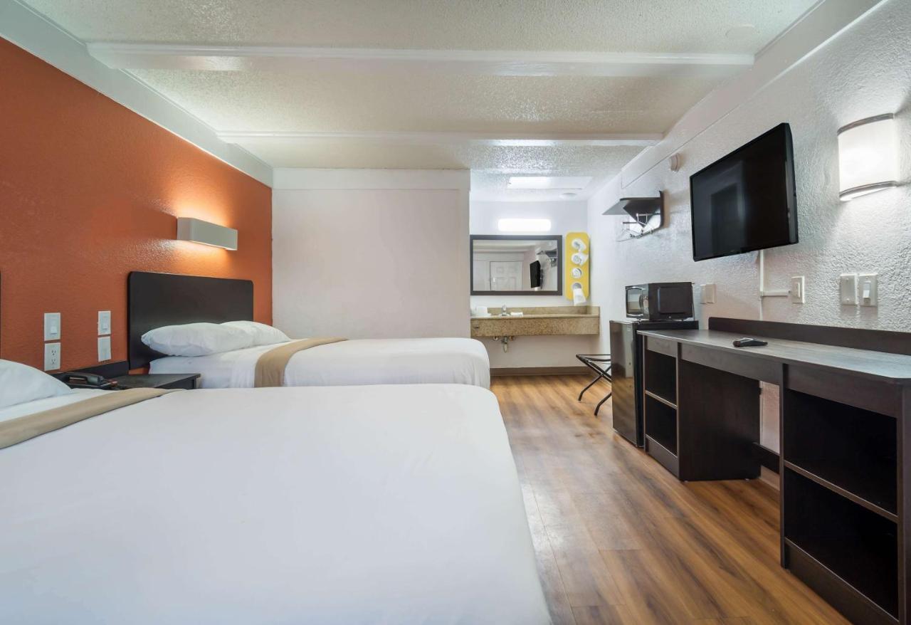 Motel 6-Fort Myers, Fl North Fort Myers Bagian luar foto