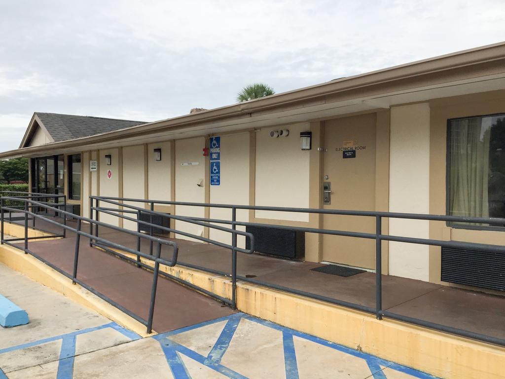 Motel 6-Fort Myers, Fl North Fort Myers Bagian luar foto